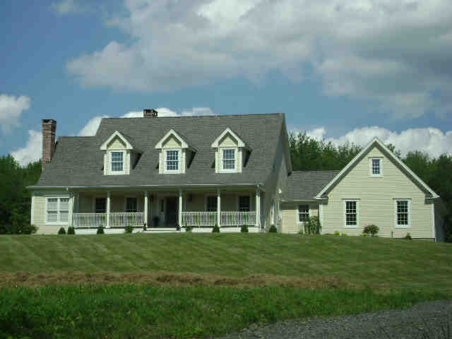 Building photograph for 74 CARMEL HILL RD N